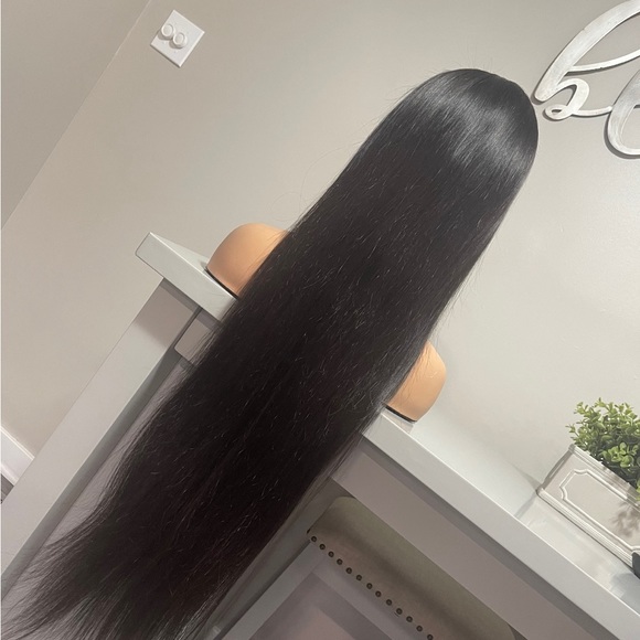 30 inch 13x4 wigs insta jwoodscollection - Picture 3 of 4